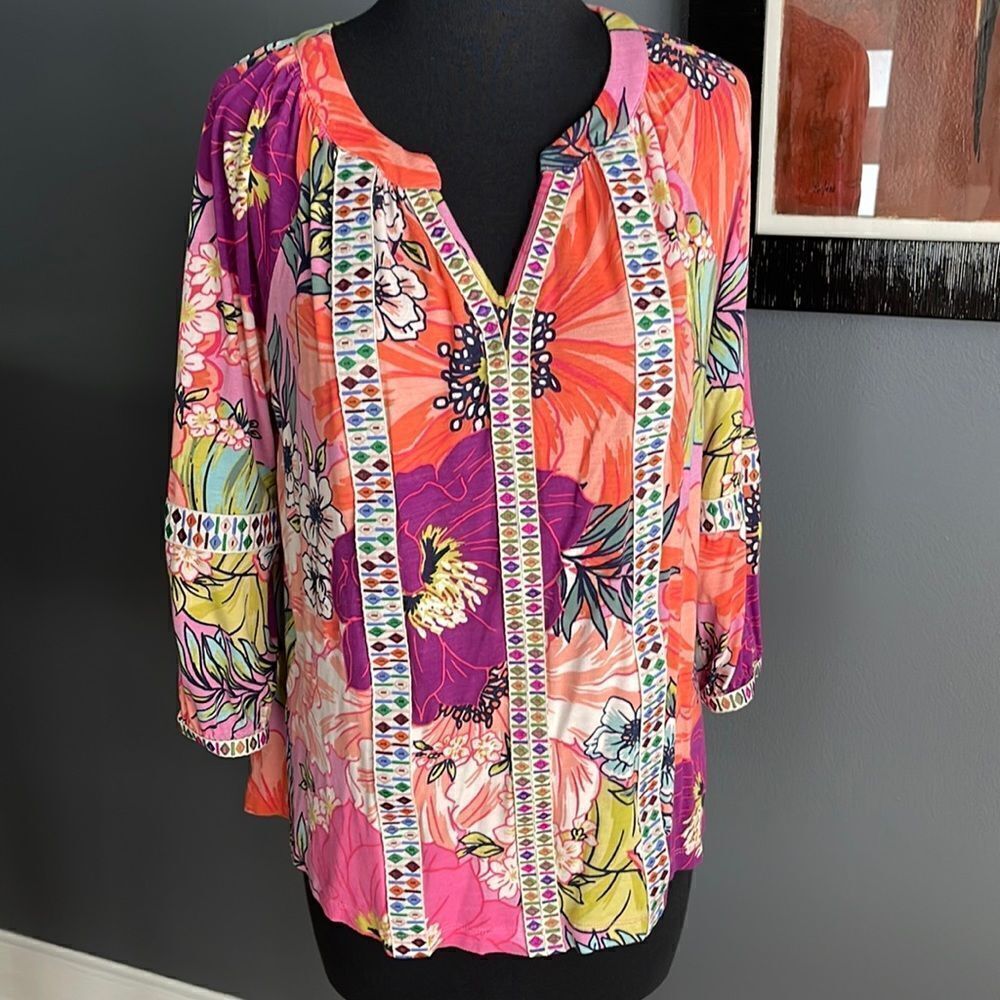 Cupio bright floral print embroidered geometric print band accent boho style top